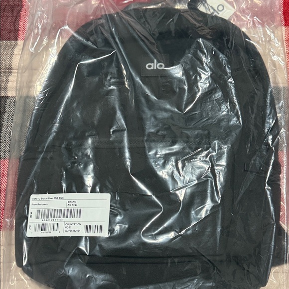 Alo Stow Backpack - Picture 7 of 7